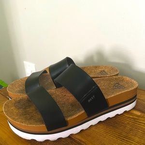 Reef Cushion Hi Vista Platform Sandals